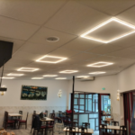 Dalle LED Square installé dans un restaurant